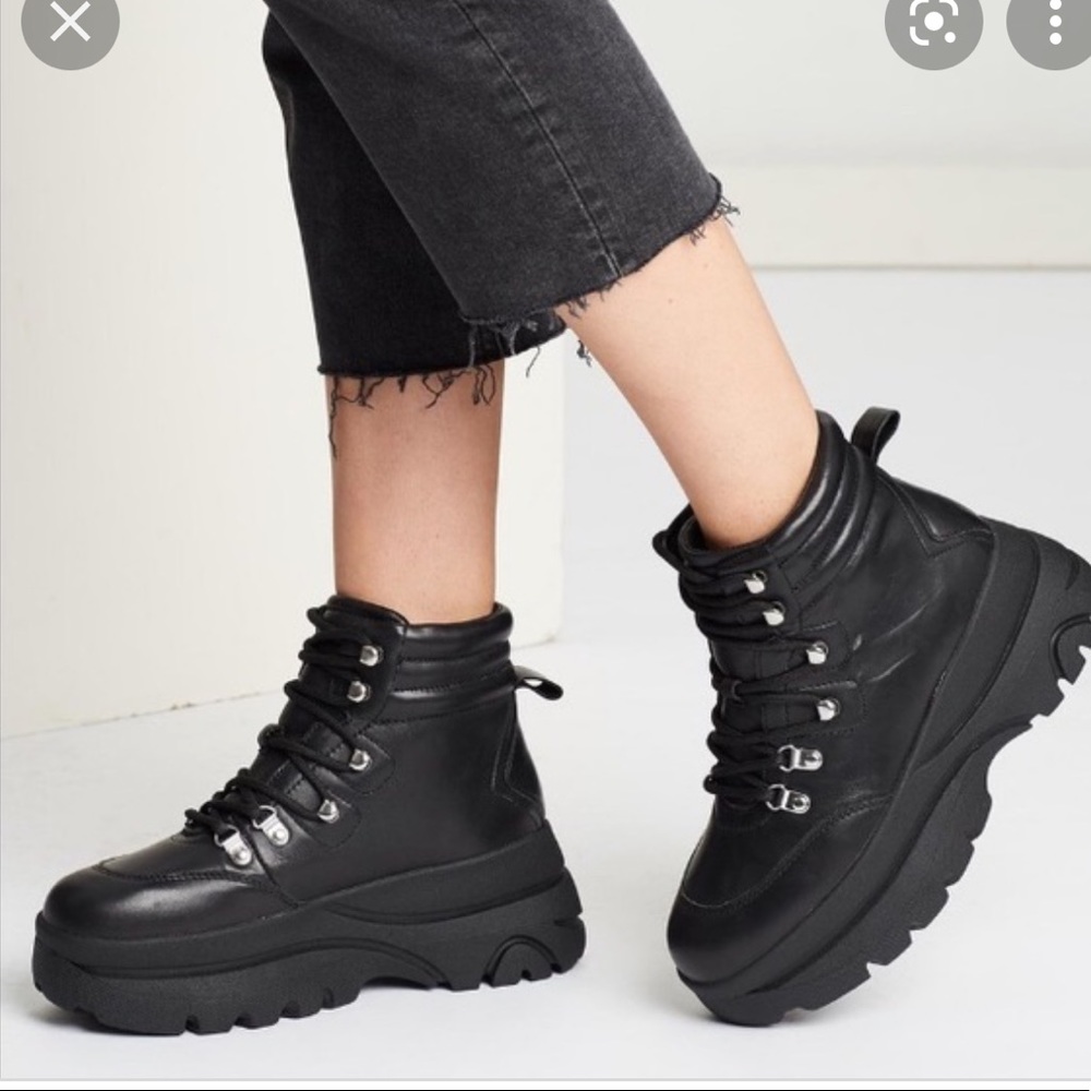 steve madden chunky platform boot